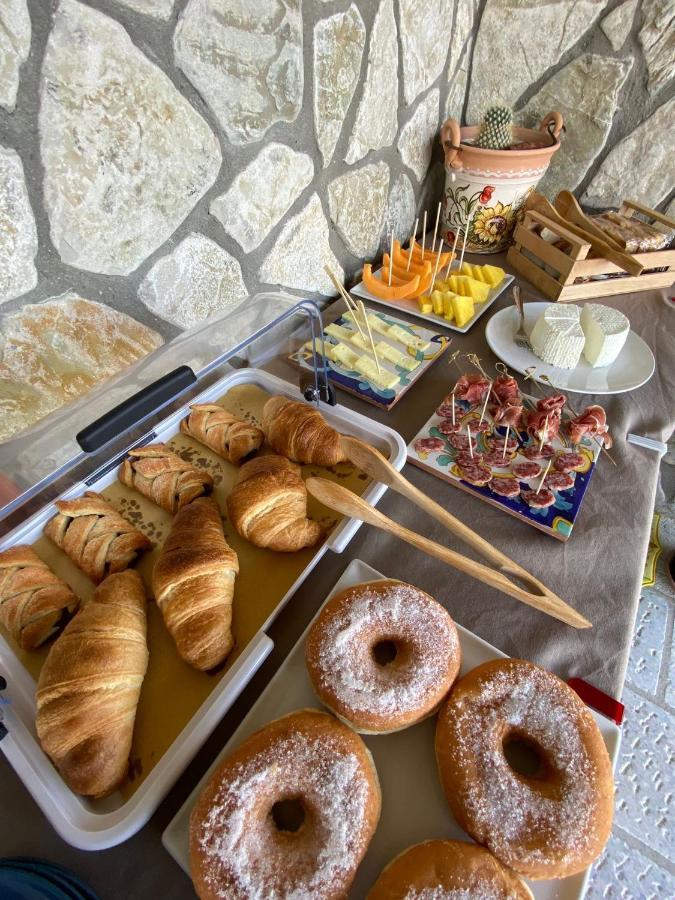 Ca Rosanna Bed & Breakfast Rocca San Felice Exterior photo