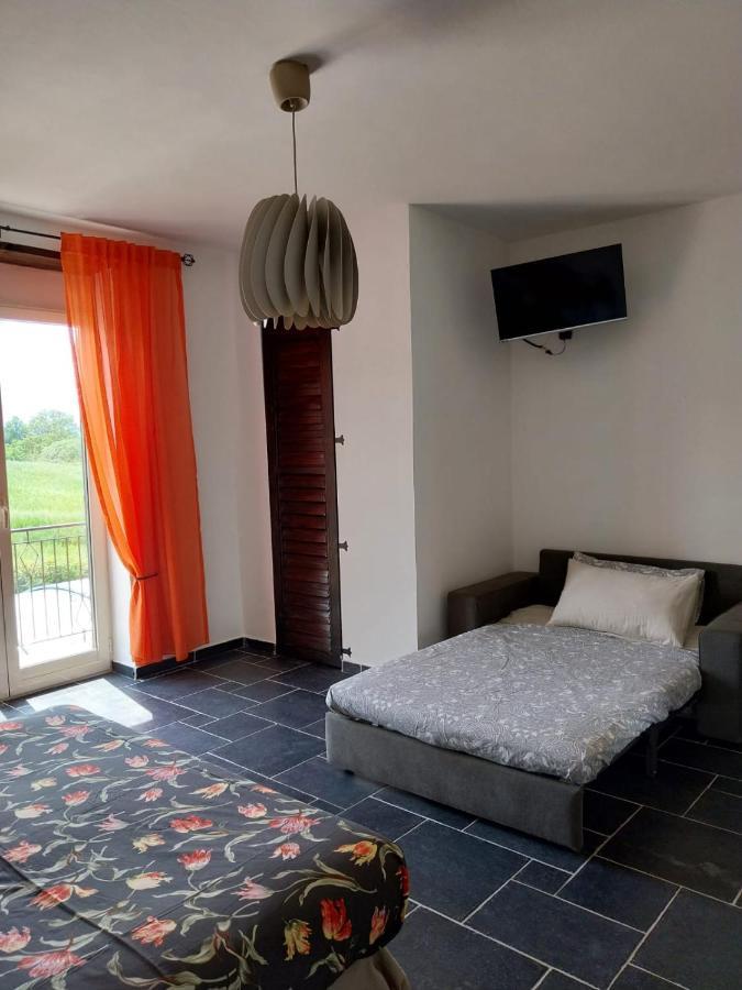 Ca Rosanna Bed & Breakfast Rocca San Felice Exterior photo